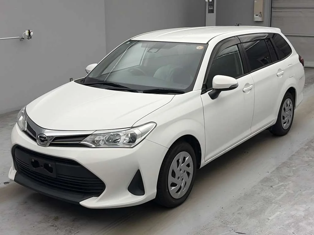 Toyota Corolla Fielder NRE161G 2021